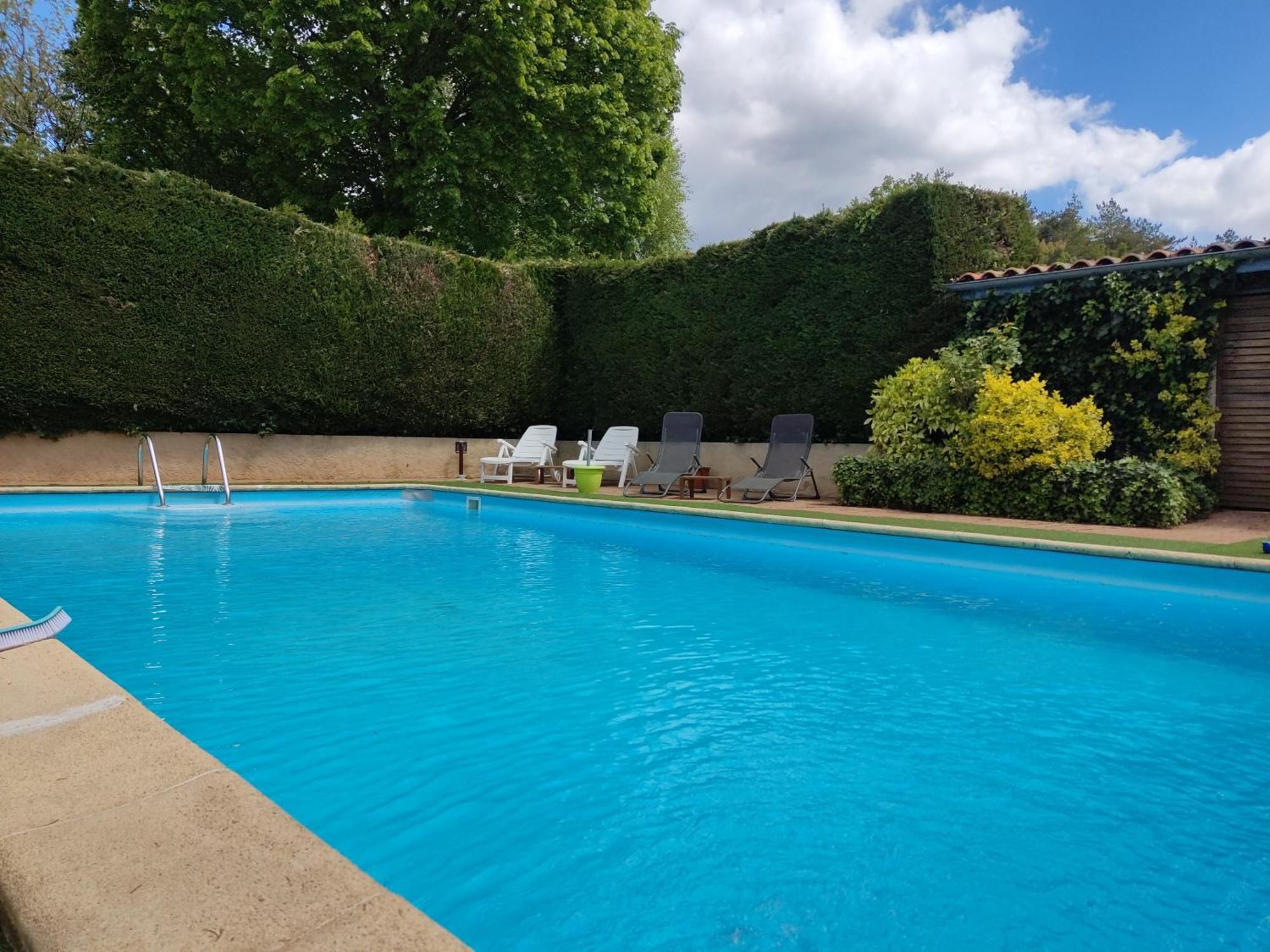 Chez Isa Et Dens Bed & Breakfast Marsac-sur-l'Isle Luaran gambar